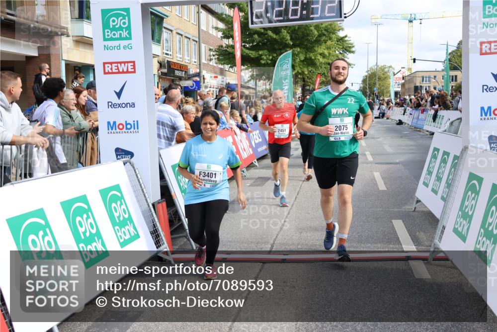 15.09.2024 - PSD Bank Halbmarathon Strokosch-Dieckow http://msf.ph/oto/7089593 15.09.2024 12:29:23 Ziel 2073, 2075, 2089, 2288, 2362, 2451, 3057, 3247, 3255, 3266, 3287, 3325, 3401, 3491 meine-sportfotos.de