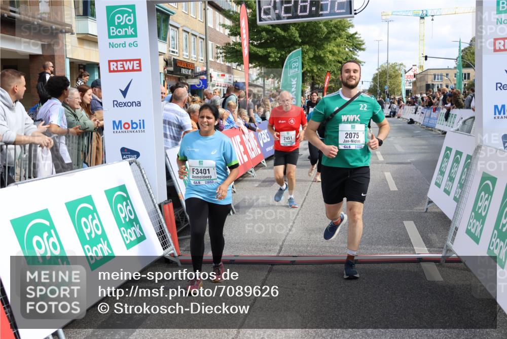 15.09.2024 - PSD Bank Halbmarathon Strokosch-Dieckow http://msf.ph/oto/7089626 15.09.2024 12:29:23 Ziel 2073, 2075, 2089, 2288, 2362, 2451, 3057, 3247, 3255, 3266, 3287, 3325, 3401, 3491 meine-sportfotos.de