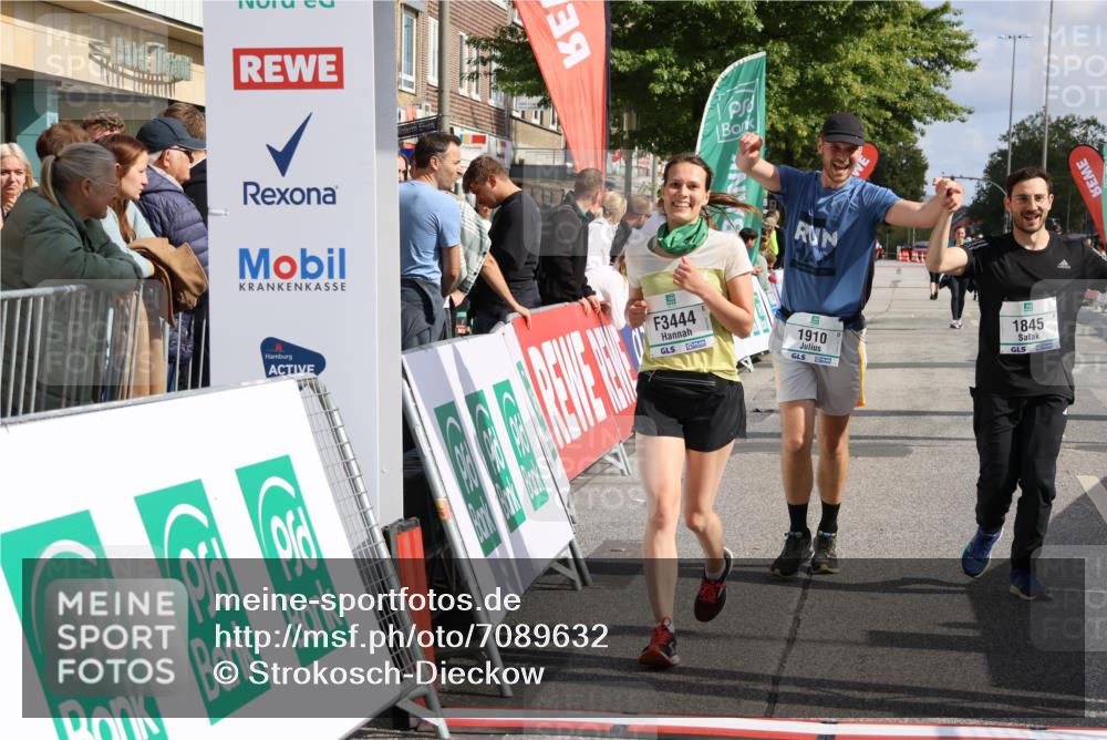 15.09.2024 - PSD Bank Halbmarathon Strokosch-Dieckow http://msf.ph/oto/7089632 15.09.2024 12:41:16 Ziel 1845, 1910, 3444 meine-sportfotos.de
