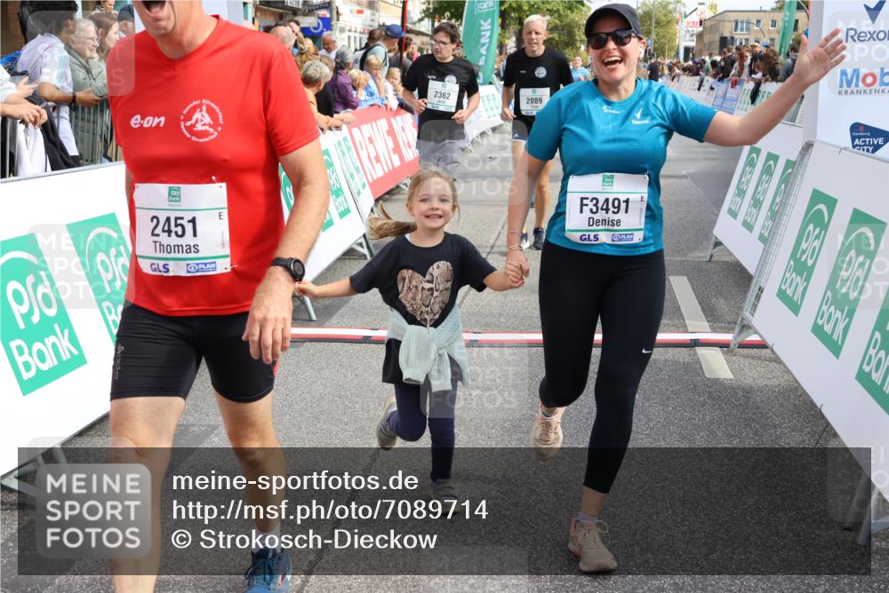 15.09.2024 - PSD Bank Halbmarathon Strokosch-Dieckow http://msf.ph/oto/7089714 15.09.2024 12:29:27 Ziel 2073, 2075, 2089, 2362, 2451, 3057, 3129, 3247, 3266, 3287, 3325, 3401, 3491 meine-sportfotos.de