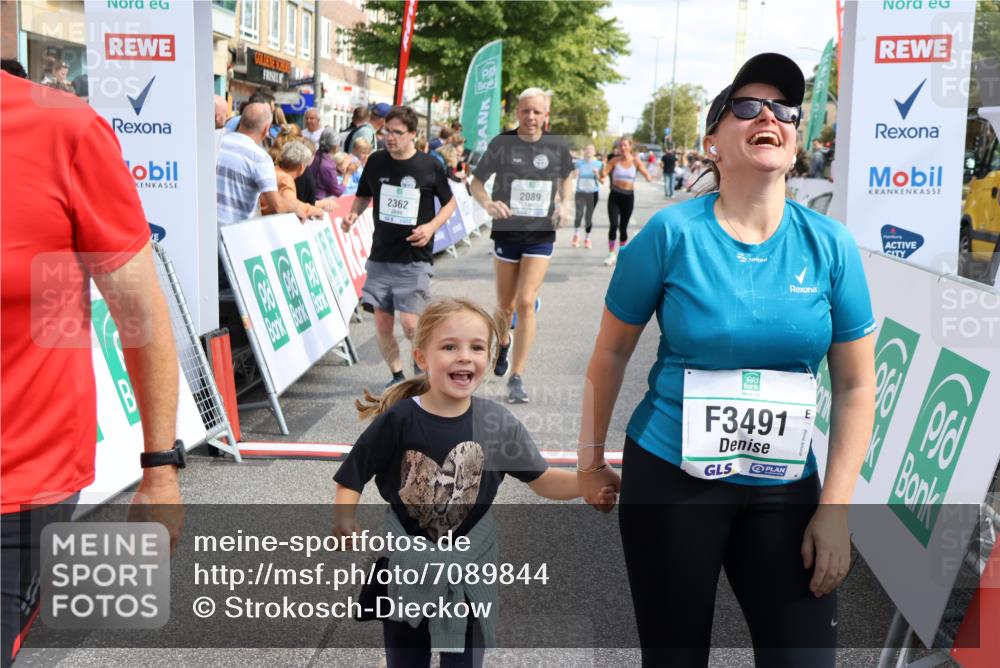 15.09.2024 - PSD Bank Halbmarathon Strokosch-Dieckow http://msf.ph/oto/7089844 15.09.2024 12:29:27 Ziel 2073, 2075, 2089, 2362, 2451, 3057, 3129, 3247, 3266, 3287, 3325, 3401, 3491 meine-sportfotos.de