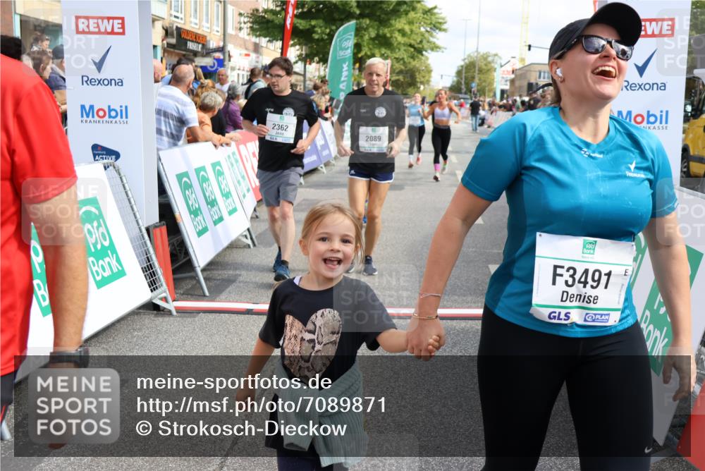 15.09.2024 - PSD Bank Halbmarathon Strokosch-Dieckow http://msf.ph/oto/7089871 15.09.2024 12:29:27 Ziel 2073, 2075, 2089, 2362, 2451, 3057, 3129, 3247, 3266, 3287, 3325, 3401, 3491 meine-sportfotos.de