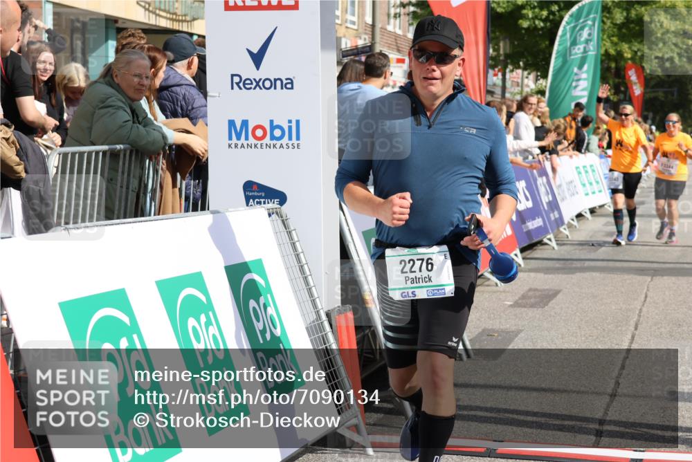 15.09.2024 - PSD Bank Halbmarathon Strokosch-Dieckow http://msf.ph/oto/7090134 15.09.2024 12:42:09 Ziel 2276, 3343, 3344, 3412 meine-sportfotos.de