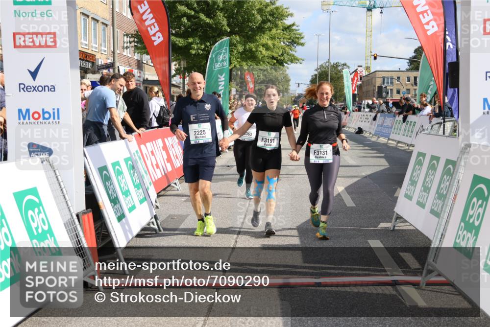15.09.2024 - PSD Bank Halbmarathon Strokosch-Dieckow http://msf.ph/oto/7090290 15.09.2024 12:42:29 Ziel 2225, 3131, 3191, 3363 meine-sportfotos.de