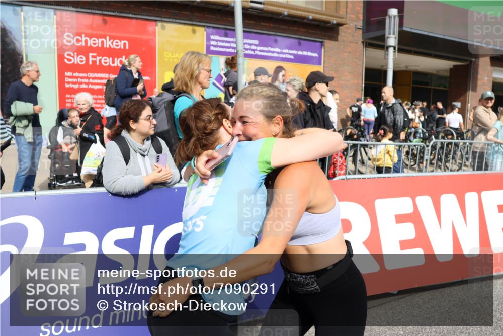 15.09.2024 - PSD Bank Halbmarathon Strokosch-Dieckow http://msf.ph/oto/7090291 15.09.2024 12:29:37 Ziel 2073, 2089, 2362, 2446, 2451, 3129, 3473, 3488, 3491 meine-sportfotos.de