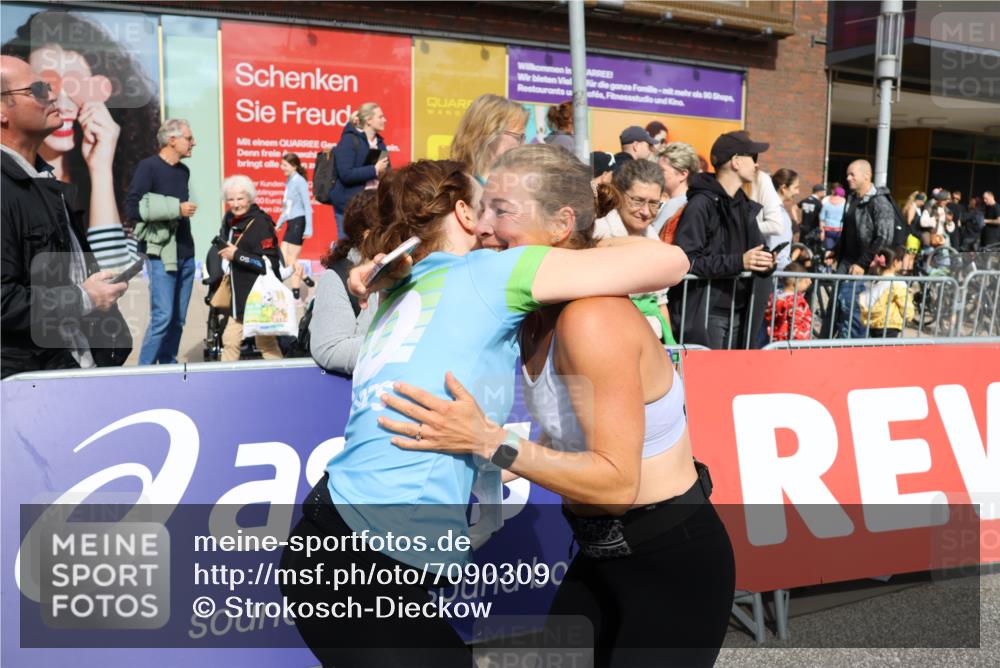15.09.2024 - PSD Bank Halbmarathon Strokosch-Dieckow http://msf.ph/oto/7090309 15.09.2024 12:29:37 Ziel 2073, 2089, 2362, 2446, 2451, 3129, 3473, 3488, 3491 meine-sportfotos.de