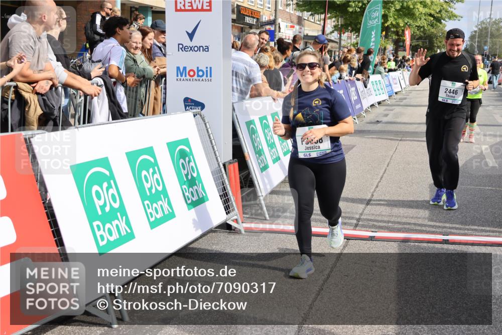 15.09.2024 - PSD Bank Halbmarathon Strokosch-Dieckow http://msf.ph/oto/7090317 15.09.2024 12:29:39 Ziel 2073, 2089, 2362, 2446, 3129, 3473, 3488 meine-sportfotos.de