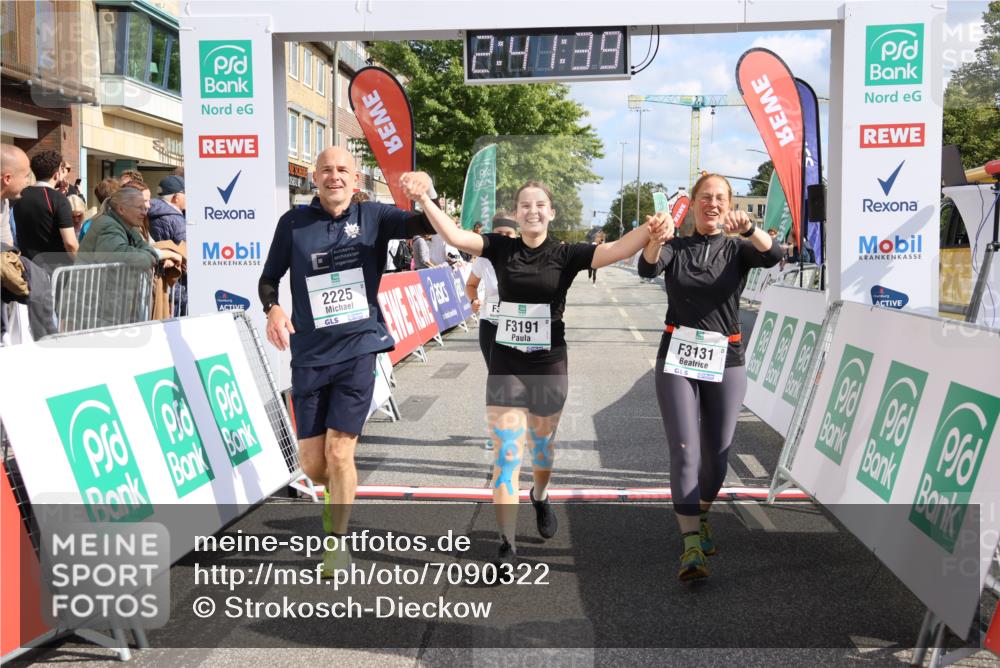 15.09.2024 - PSD Bank Halbmarathon Strokosch-Dieckow http://msf.ph/oto/7090322 15.09.2024 12:42:30 Ziel 2225, 3131, 3191, 3363 meine-sportfotos.de