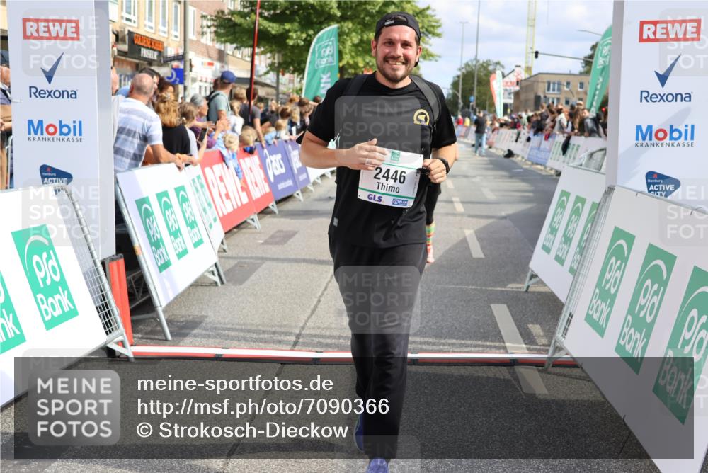 15.09.2024 - PSD Bank Halbmarathon Strokosch-Dieckow http://msf.ph/oto/7090366 15.09.2024 12:29:41 Ziel 2073, 2446, 3129, 3473, 3488 meine-sportfotos.de