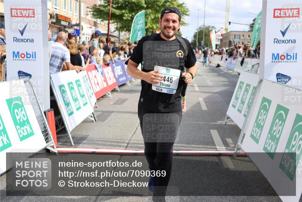 15.09.2024 - PSD Bank Halbmarathon Strokosch-Dieckow http://msf.ph/oto/7090369 15.09.2024 12:29:41 Ziel 2073, 2446, 3129, 3473, 3488 meine-sportfotos.de