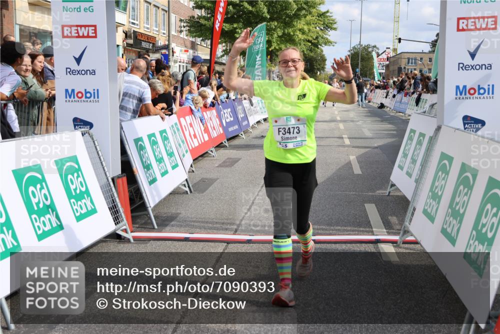 15.09.2024 - PSD Bank Halbmarathon Strokosch-Dieckow http://msf.ph/oto/7090393 15.09.2024 12:29:43 Ziel 2446, 3129, 3473, 3488 meine-sportfotos.de