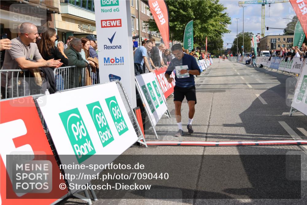 15.09.2024 - PSD Bank Halbmarathon Strokosch-Dieckow http://msf.ph/oto/7090440 15.09.2024 12:43:16 Ziel 2449, 3321 meine-sportfotos.de