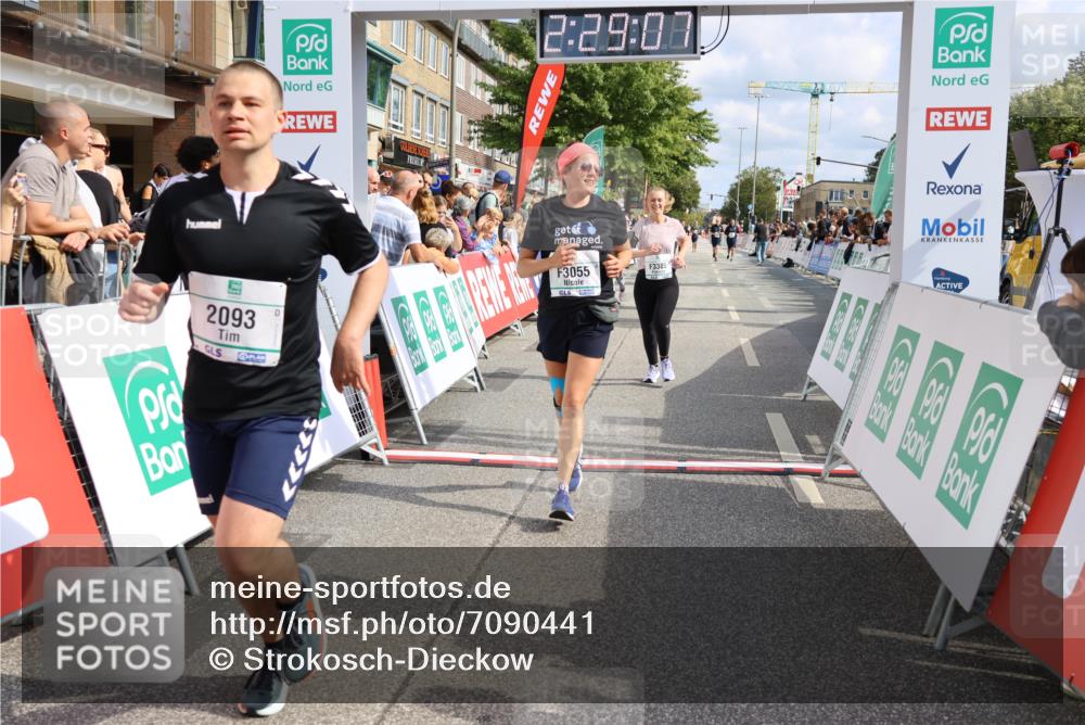 15.09.2024 - PSD Bank Halbmarathon Strokosch-Dieckow http://msf.ph/oto/7090441 15.09.2024 12:29:58 Ziel 2093, 3055, 3091, 3334, 3385 meine-sportfotos.de