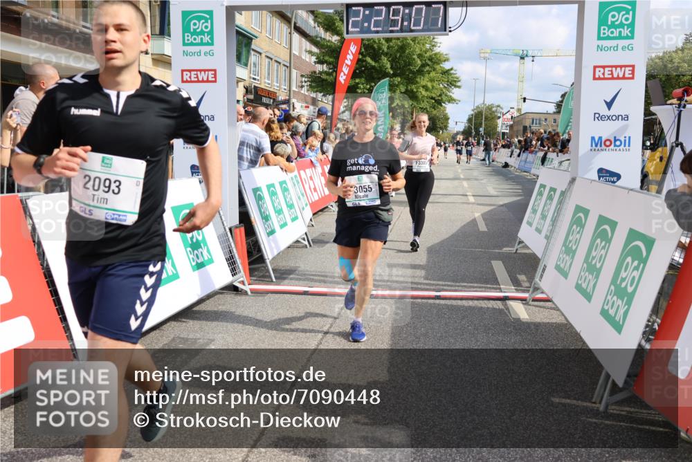 15.09.2024 - PSD Bank Halbmarathon Strokosch-Dieckow http://msf.ph/oto/7090448 15.09.2024 12:29:58 Ziel 2093, 3055, 3091, 3334, 3385 meine-sportfotos.de
