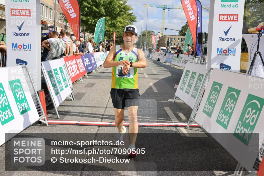 15.09.2024 - PSD Bank Halbmarathon Strokosch-Dieckow http://msf.ph/oto/7090505 15.09.2024 12:44:24 Ziel 1350 meine-sportfotos.de