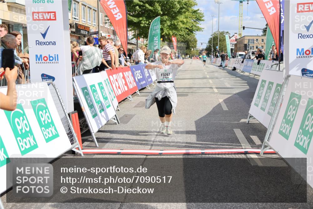 15.09.2024 - PSD Bank Halbmarathon Strokosch-Dieckow http://msf.ph/oto/7090517 15.09.2024 12:44:32 Ziel 1350, 3267 meine-sportfotos.de