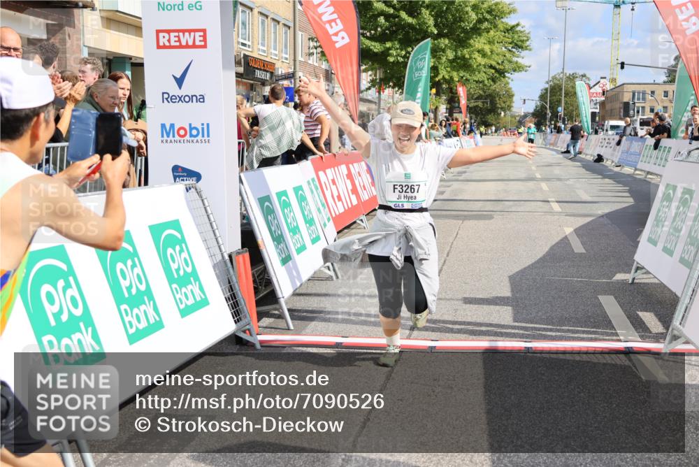 15.09.2024 - PSD Bank Halbmarathon Strokosch-Dieckow http://msf.ph/oto/7090526 15.09.2024 12:44:33 Ziel 1350, 3267 meine-sportfotos.de