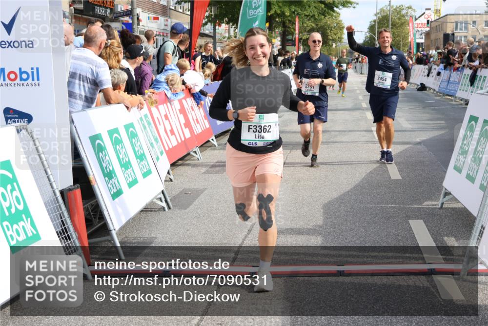 15.09.2024 - PSD Bank Halbmarathon Strokosch-Dieckow http://msf.ph/oto/7090531 15.09.2024 12:30:11 Ziel 2291, 2454, 3091, 3270, 3334, 3362, 3385 meine-sportfotos.de