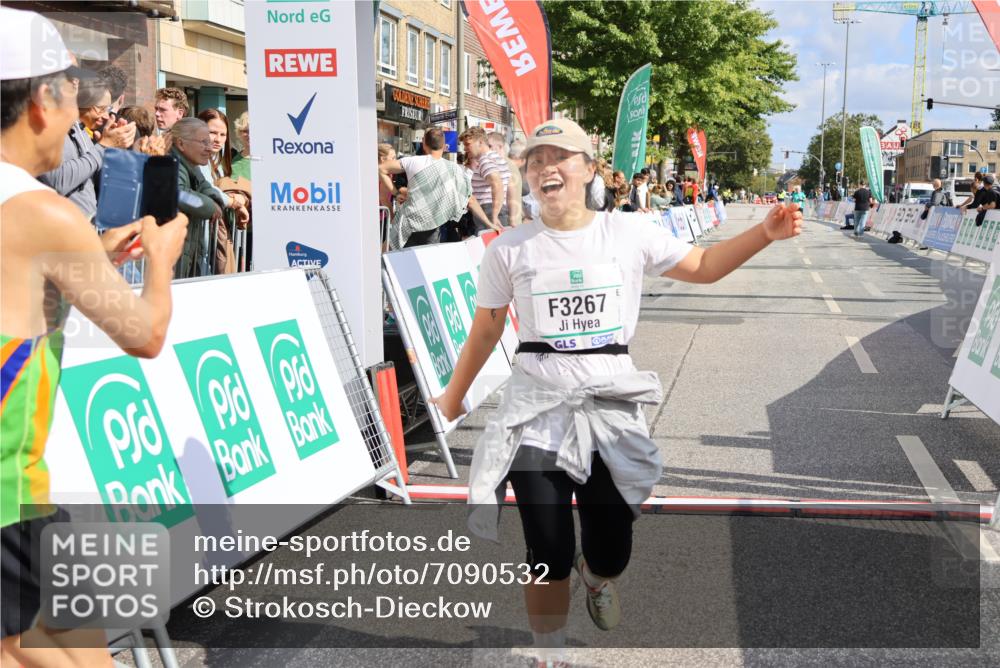 15.09.2024 - PSD Bank Halbmarathon Strokosch-Dieckow http://msf.ph/oto/7090532 15.09.2024 12:44:33 Ziel 1350, 3267 meine-sportfotos.de