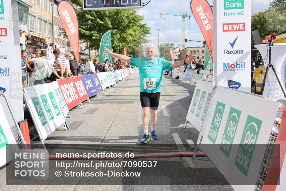 15.09.2024 - PSD Bank Halbmarathon Strokosch-Dieckow http://msf.ph/oto/7090537 15.09.2024 12:44:53 Ziel 2452 meine-sportfotos.de