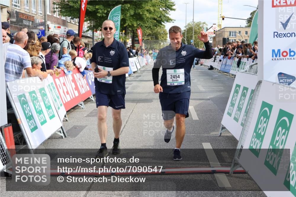 15.09.2024 - PSD Bank Halbmarathon Strokosch-Dieckow http://msf.ph/oto/7090547 15.09.2024 12:30:14 Ziel 2291, 2454, 3091, 3270, 3334, 3362 meine-sportfotos.de