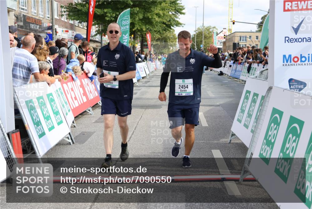 15.09.2024 - PSD Bank Halbmarathon Strokosch-Dieckow http://msf.ph/oto/7090550 15.09.2024 12:30:14 Ziel 2291, 2454, 3091, 3270, 3334, 3362 meine-sportfotos.de