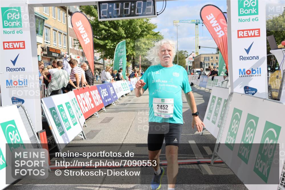 15.09.2024 - PSD Bank Halbmarathon Strokosch-Dieckow http://msf.ph/oto/7090553 15.09.2024 12:44:54 Ziel 2452 meine-sportfotos.de