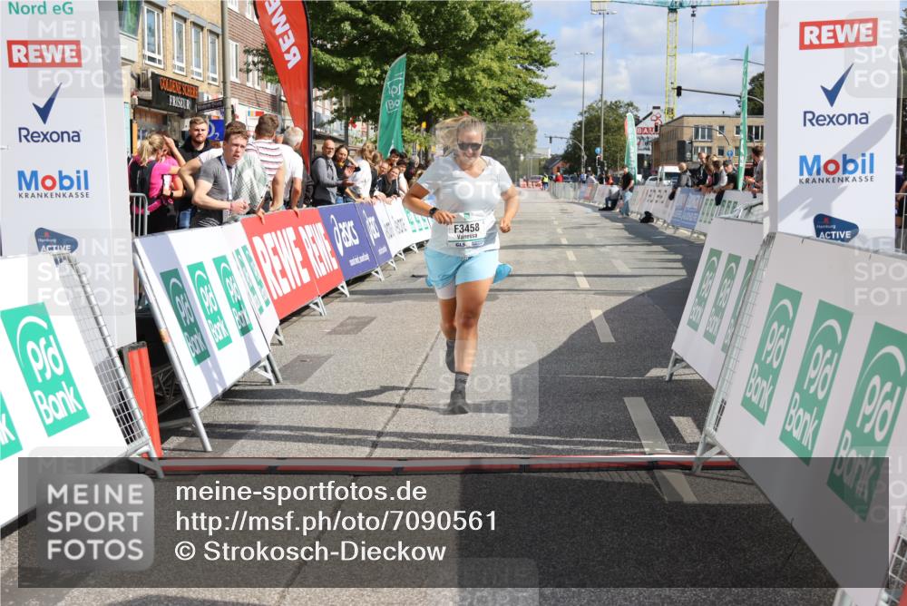 15.09.2024 - PSD Bank Halbmarathon Strokosch-Dieckow http://msf.ph/oto/7090561 15.09.2024 12:45:37 Ziel 3458 meine-sportfotos.de