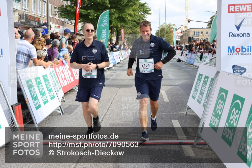 15.09.2024 - PSD Bank Halbmarathon Strokosch-Dieckow http://msf.ph/oto/7090563 15.09.2024 12:30:14 Ziel 2291, 2454, 3091, 3270, 3334, 3362 meine-sportfotos.de