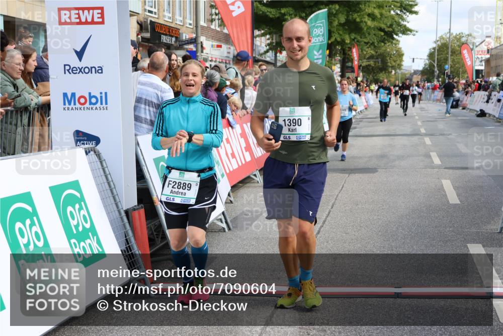 15.09.2024 - PSD Bank Halbmarathon Strokosch-Dieckow http://msf.ph/oto/7090604 15.09.2024 12:30:25 Ziel 1390, 2291, 2454, 2889, 3349 meine-sportfotos.de