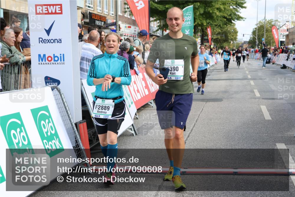 15.09.2024 - PSD Bank Halbmarathon Strokosch-Dieckow http://msf.ph/oto/7090608 15.09.2024 12:30:25 Ziel 1390, 2291, 2454, 2889, 3349 meine-sportfotos.de