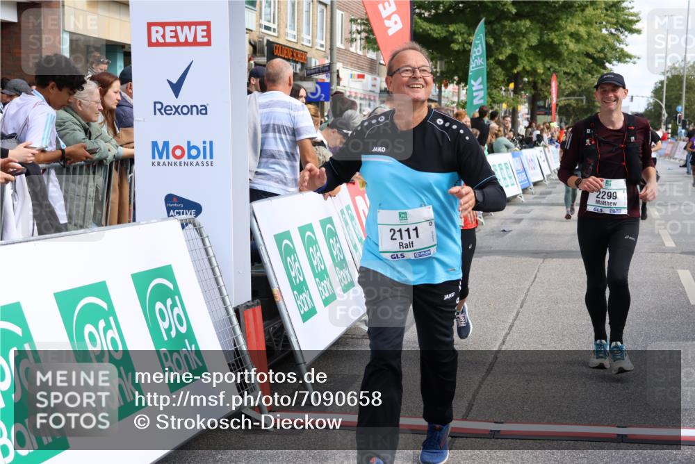 15.09.2024 - PSD Bank Halbmarathon Strokosch-Dieckow http://msf.ph/oto/7090658 15.09.2024 12:30:39 Ziel 2111, 2251, 2299, 3206, 3261, 3276, 3349 meine-sportfotos.de