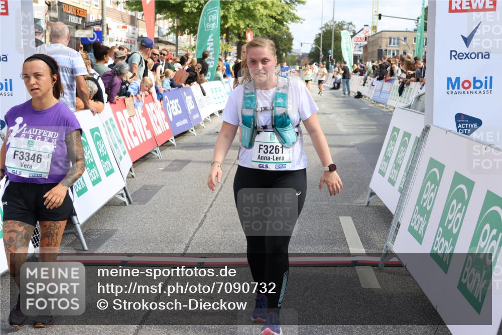 15.09.2024 - PSD Bank Halbmarathon Strokosch-Dieckow http://msf.ph/oto/7090732 15.09.2024 12:30:48 Ziel 2111, 2251, 2299, 2447, 3206, 3261, 3276, 3346 meine-sportfotos.de