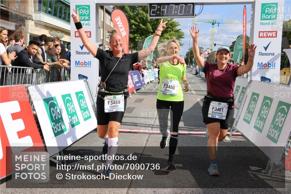 15.09.2024 - PSD Bank Halbmarathon Strokosch-Dieckow http://msf.ph/oto/7090736 15.09.2024 12:47:58 Ziel 3331, 3395, 3459, 3460, 3461 meine-sportfotos.de