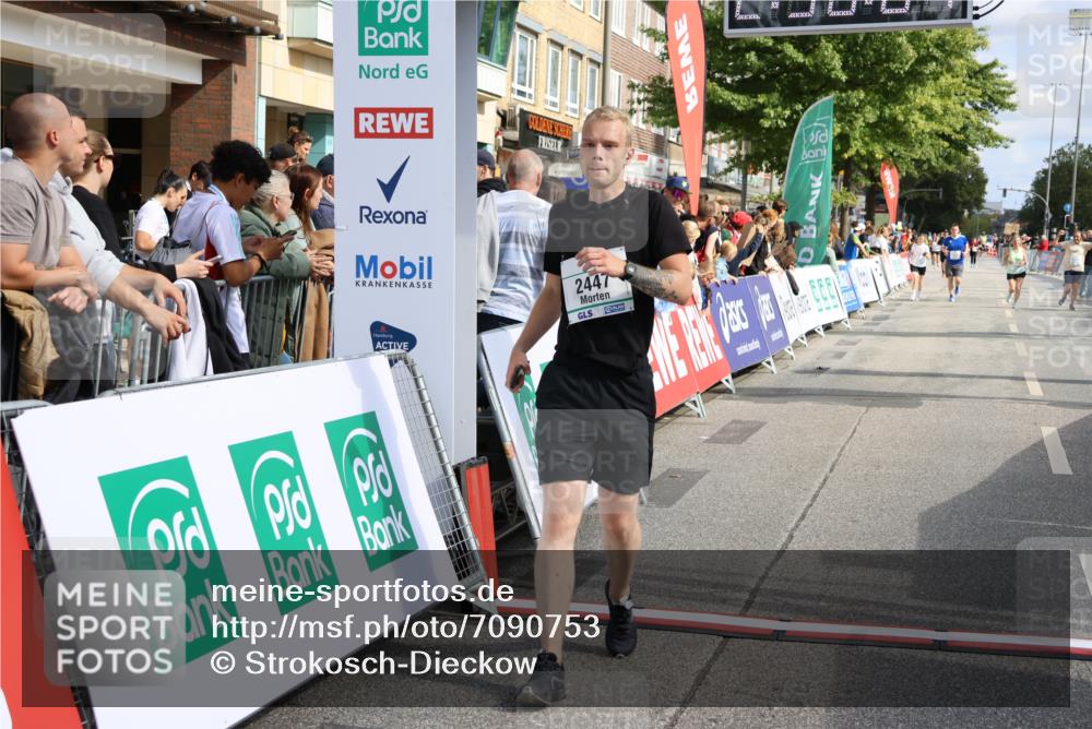 15.09.2024 - PSD Bank Halbmarathon Strokosch-Dieckow http://msf.ph/oto/7090753 15.09.2024 12:30:51 Ziel 2251, 2299, 2447, 3206, 3261, 3276, 3346 meine-sportfotos.de