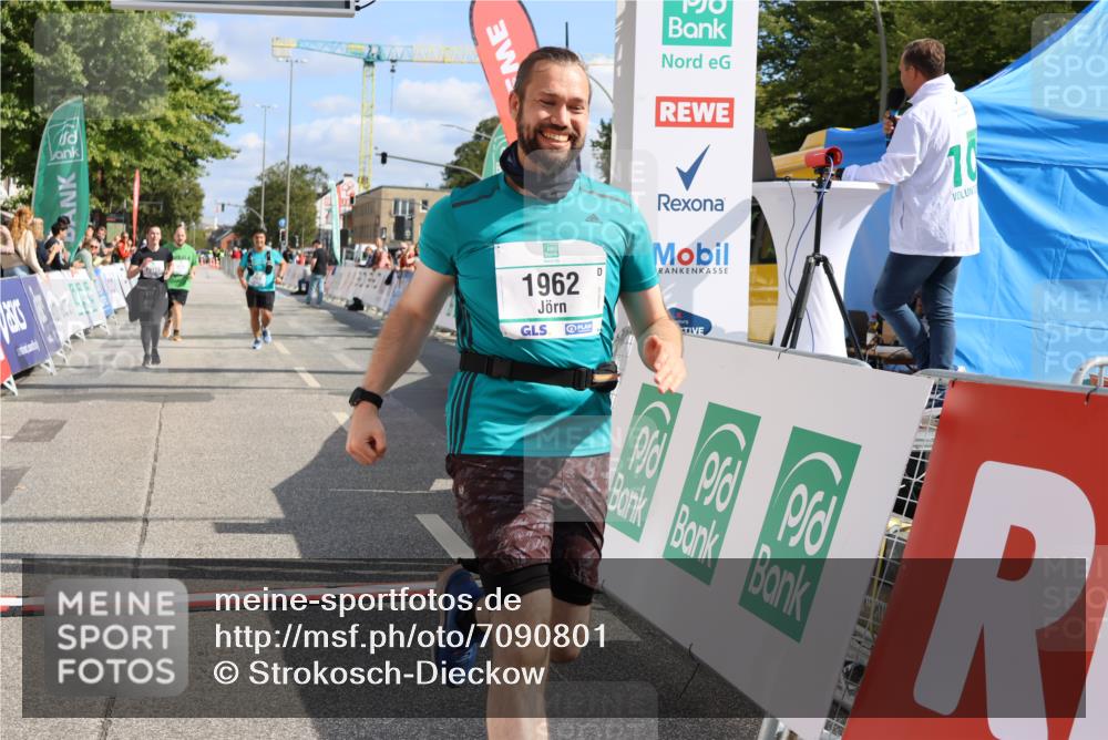 15.09.2024 - PSD Bank Halbmarathon Strokosch-Dieckow http://msf.ph/oto/7090801 15.09.2024 12:49:54 Ziel 1962, 2235, 2529, 3113 meine-sportfotos.de