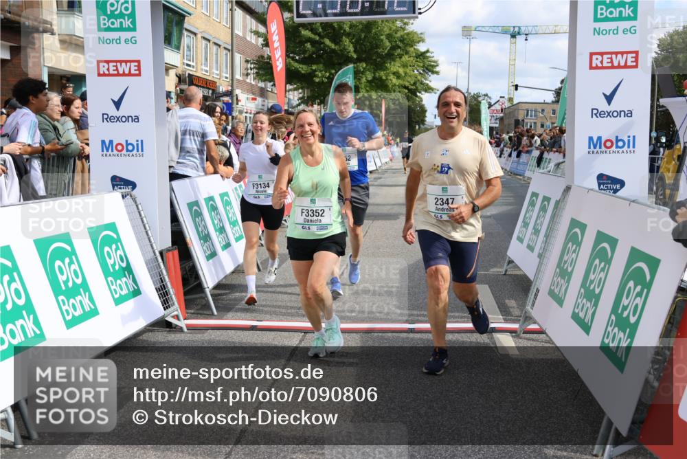 15.09.2024 - PSD Bank Halbmarathon Strokosch-Dieckow http://msf.ph/oto/7090806 15.09.2024 12:31:03 Ziel 2152, 2347, 2447, 3134, 3352 meine-sportfotos.de