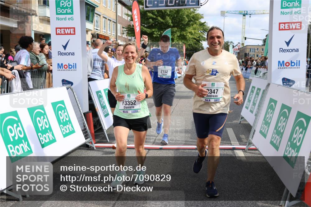 15.09.2024 - PSD Bank Halbmarathon Strokosch-Dieckow http://msf.ph/oto/7090829 15.09.2024 12:31:03 Ziel 2152, 2347, 2447, 3134, 3352 meine-sportfotos.de