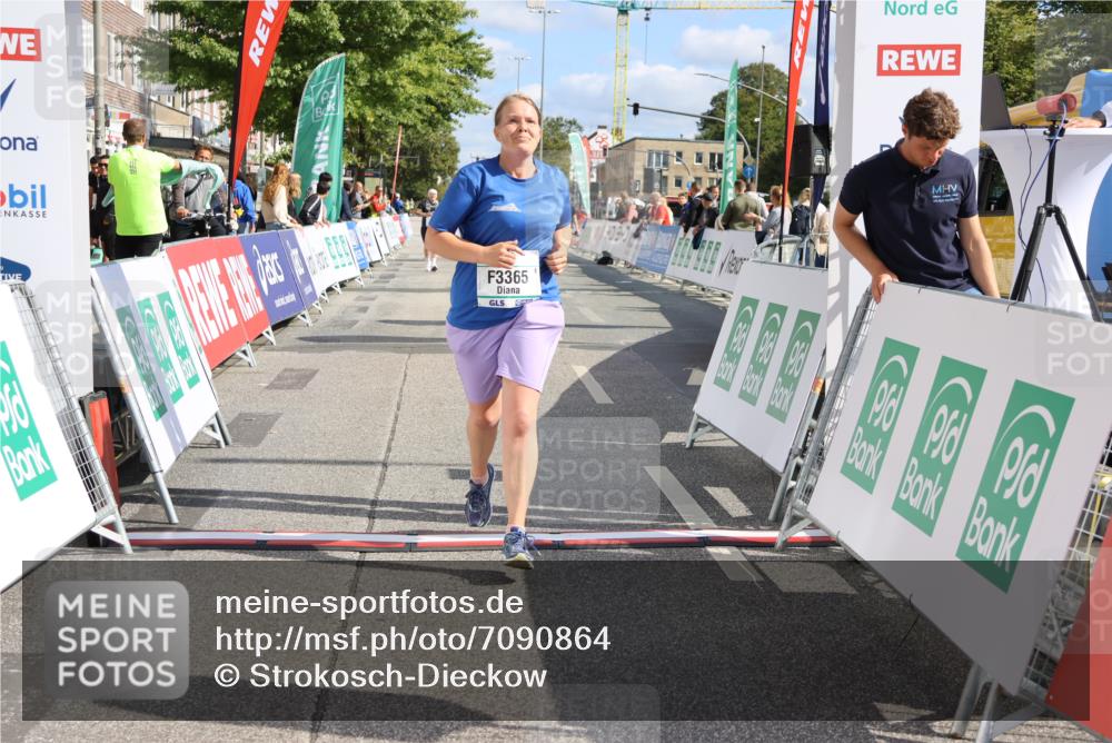 15.09.2024 - PSD Bank Halbmarathon Strokosch-Dieckow http://msf.ph/oto/7090864 15.09.2024 12:50:33 Ziel 3365 meine-sportfotos.de