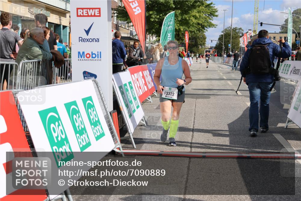 15.09.2024 - PSD Bank Halbmarathon Strokosch-Dieckow http://msf.ph/oto/7090889 15.09.2024 12:51:04 Ziel 3322 meine-sportfotos.de