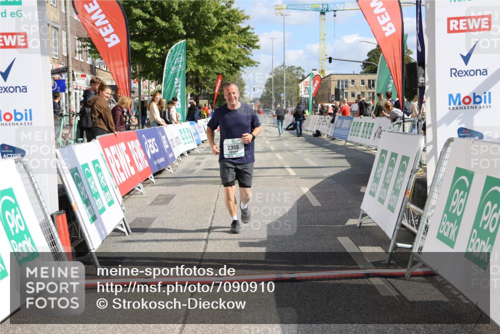 15.09.2024 - PSD Bank Halbmarathon Strokosch-Dieckow http://msf.ph/oto/7090910 15.09.2024 12:51:27 Ziel 2355 meine-sportfotos.de