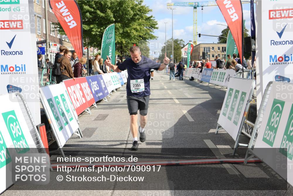 15.09.2024 - PSD Bank Halbmarathon Strokosch-Dieckow http://msf.ph/oto/7090917 15.09.2024 12:51:27 Ziel 2355 meine-sportfotos.de