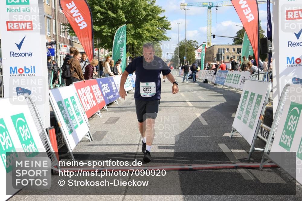 15.09.2024 - PSD Bank Halbmarathon Strokosch-Dieckow http://msf.ph/oto/7090920 15.09.2024 12:51:27 Ziel 2355 meine-sportfotos.de