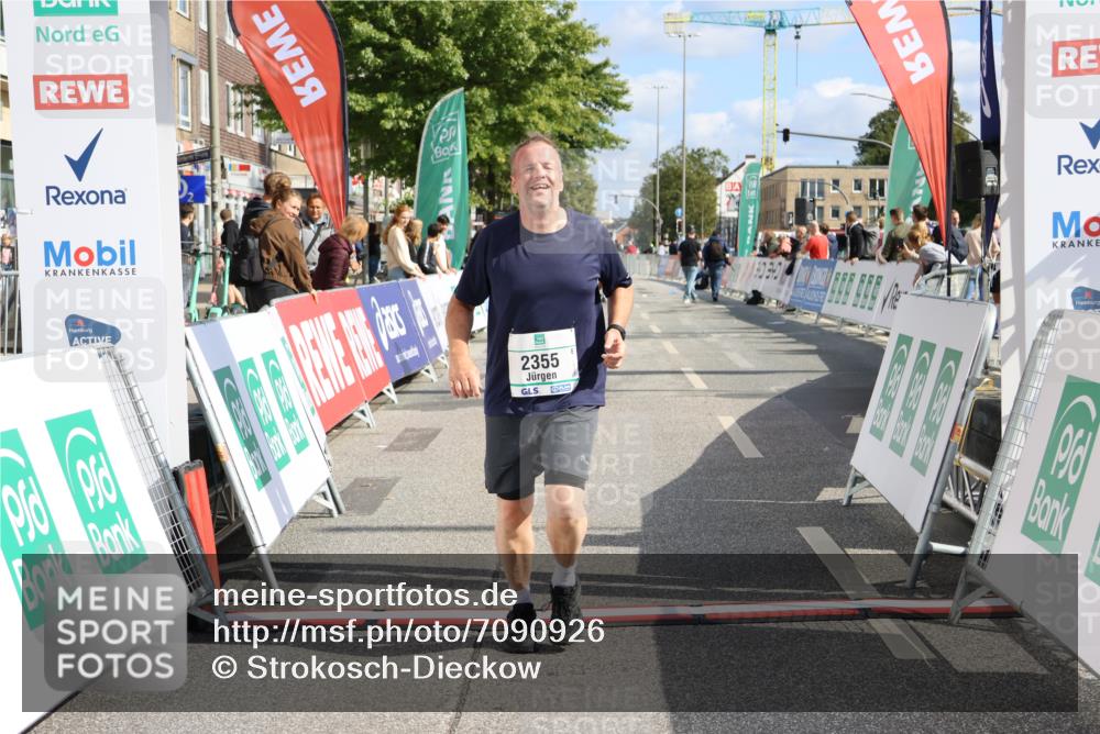 15.09.2024 - PSD Bank Halbmarathon Strokosch-Dieckow http://msf.ph/oto/7090926 15.09.2024 12:51:28 Ziel 2355 meine-sportfotos.de