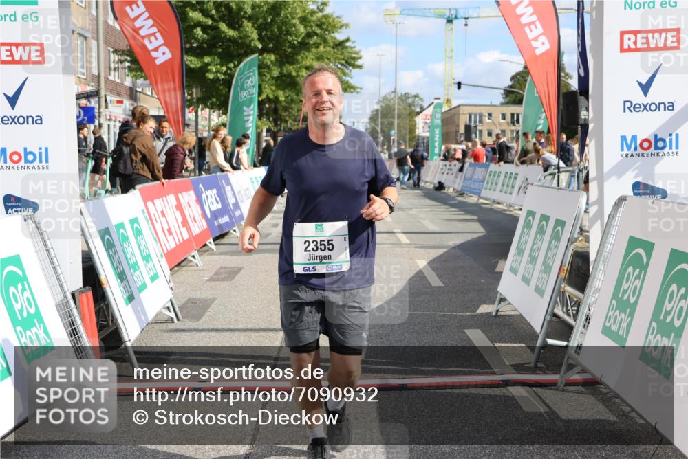 15.09.2024 - PSD Bank Halbmarathon Strokosch-Dieckow http://msf.ph/oto/7090932 15.09.2024 12:51:29 Ziel 2355 meine-sportfotos.de