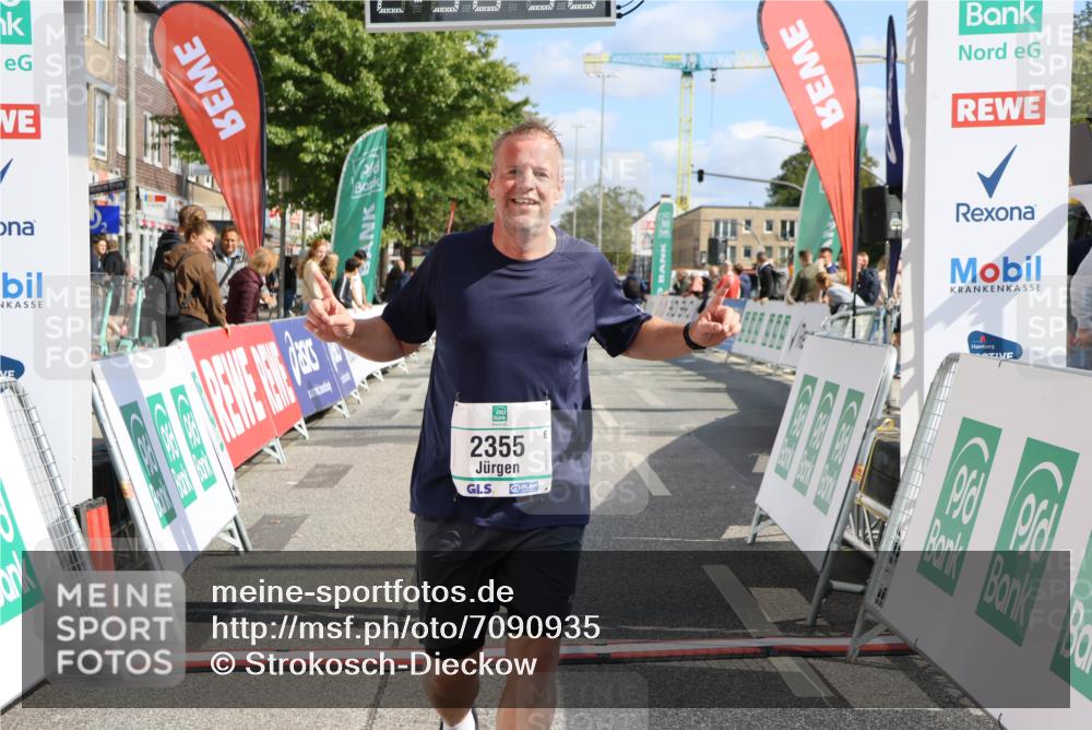 15.09.2024 - PSD Bank Halbmarathon Strokosch-Dieckow http://msf.ph/oto/7090935 15.09.2024 12:51:29 Ziel 2355 meine-sportfotos.de