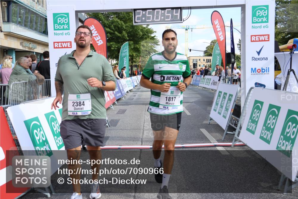 15.09.2024 - PSD Bank Halbmarathon Strokosch-Dieckow http://msf.ph/oto/7090966 15.09.2024 12:51:46 Ziel 1817, 2384 meine-sportfotos.de