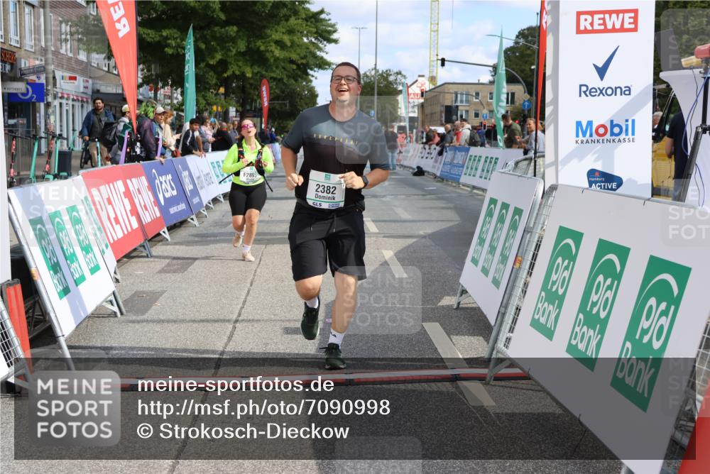 15.09.2024 - PSD Bank Halbmarathon Strokosch-Dieckow http://msf.ph/oto/7090998 15.09.2024 12:54:23 Ziel 2382, 2893 meine-sportfotos.de
