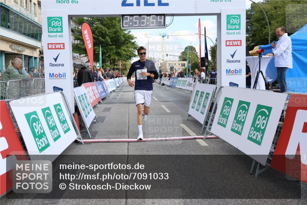 15.09.2024 - PSD Bank Halbmarathon Strokosch-Dieckow http://msf.ph/oto/7091033 15.09.2024 12:54:45 Ziel 2440 meine-sportfotos.de