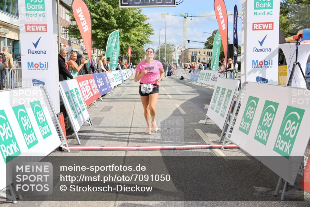15.09.2024 - PSD Bank Halbmarathon Strokosch-Dieckow http://msf.ph/oto/7091050 15.09.2024 12:55:24 Ziel 3210 meine-sportfotos.de